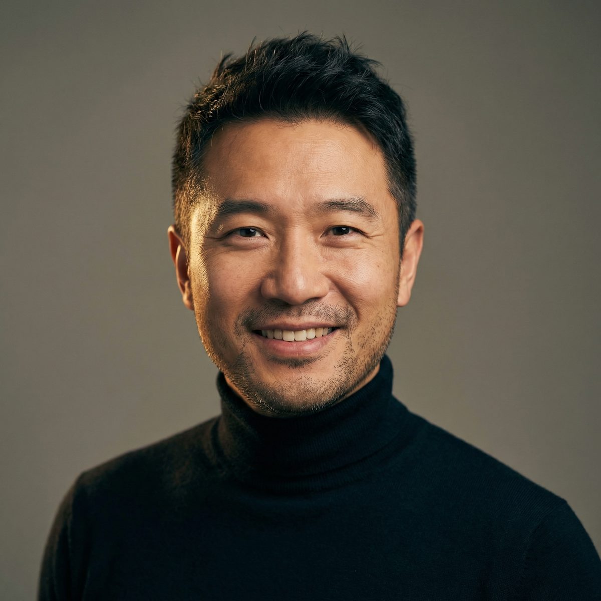 茄子视频影视导演陈昊然